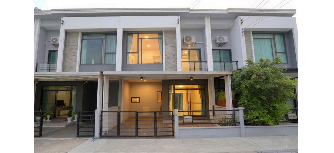 ทาวน์โฮม ขาย ราคาถูกเพียง3.4ล้าน ทาวน์โฮมAPนนทบุรีราคาคุ้ม ถูกคุ้มกว่าทุกหลังในโครงการ ทาวน์โฮมพลีโน่ปิ่นเกล้าจรัญ ทาวน์โฮมพลีโน่บางกรวย